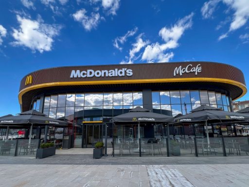 McDonald’s Türkiye yatırım ve istihdam ile büyüyor